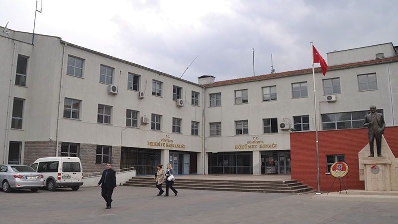 1447857658 1672823577