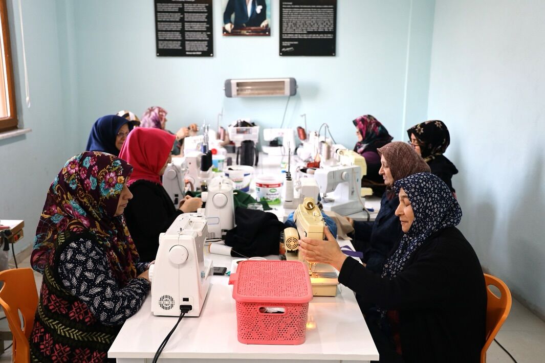 472703431 18054793352284741 5073549405143693787 N