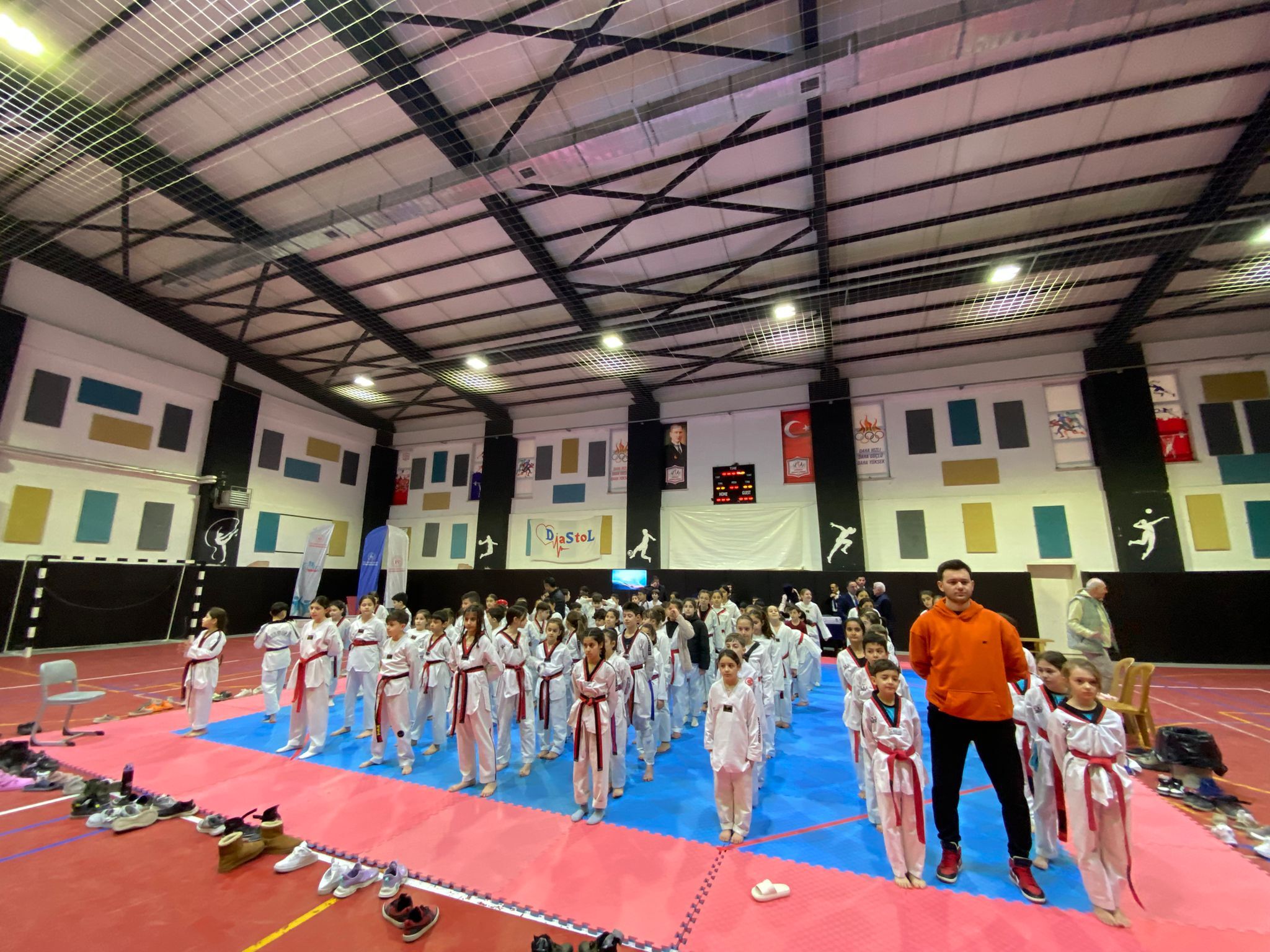 476461018 1013355534177229 1880325968812079555 N