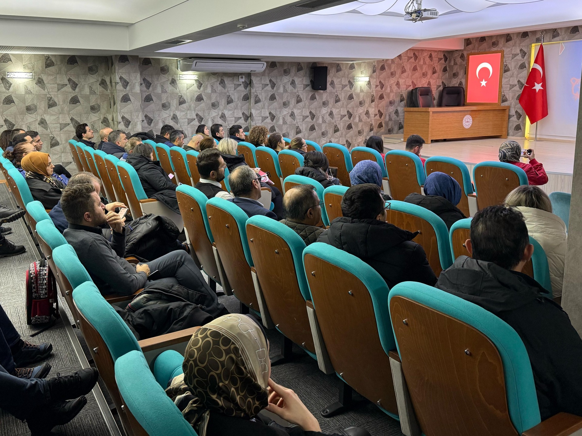 480572629 18073817497685375 5109166498825399279 N