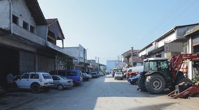 80 Yillik Eski Sanayi Carsisi Kalkiyor