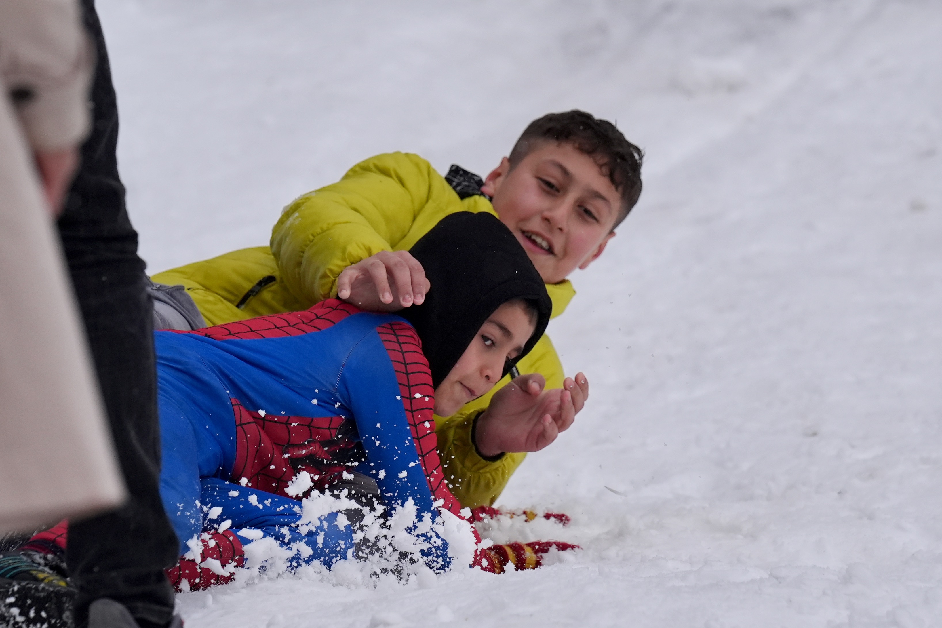 A A 20250210 37007644 37007618 D U Z C E N I N Y U K S E K K E S I M L E R I N E K A R Y A G D I