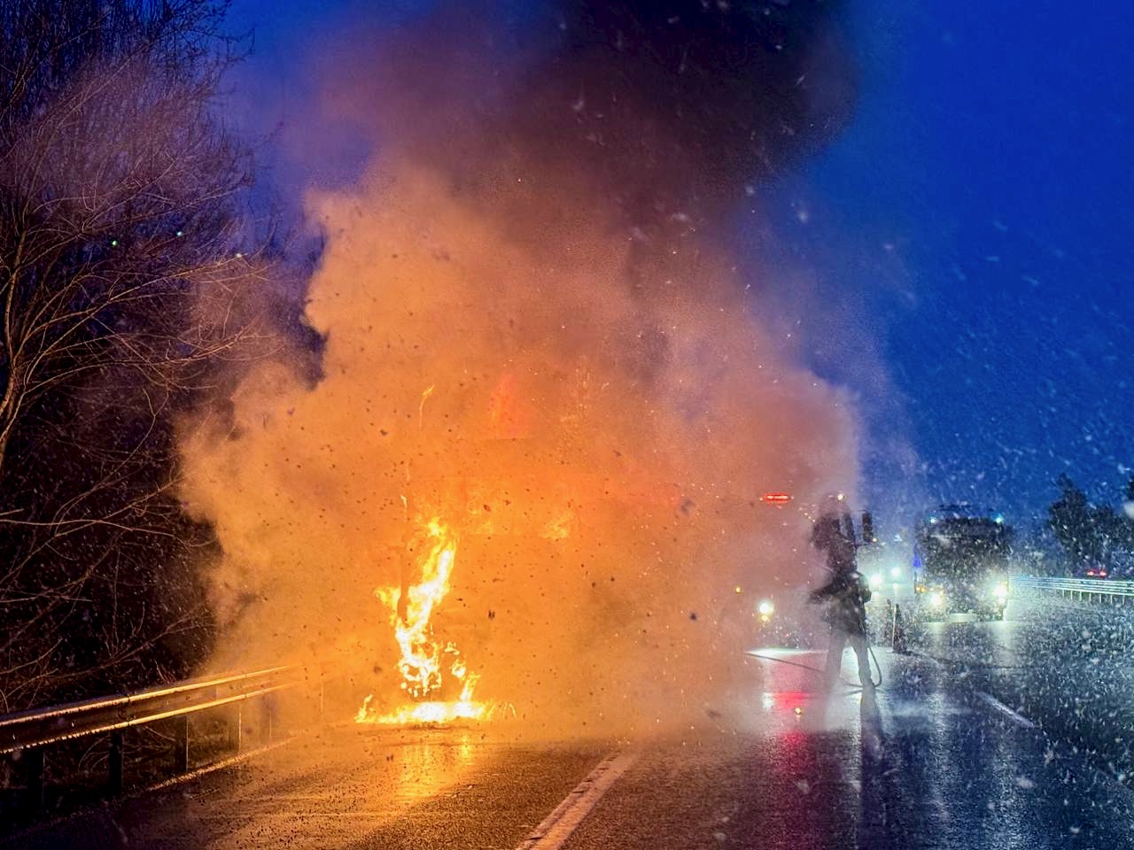 A A 20250220 37115267 37115256 A N A D O L U O T O Y O L U N D A S E Y I R H A L I N D E Y K E N A L E V A L A N T O Z A L C I Y U K L U T I R Y A N D I