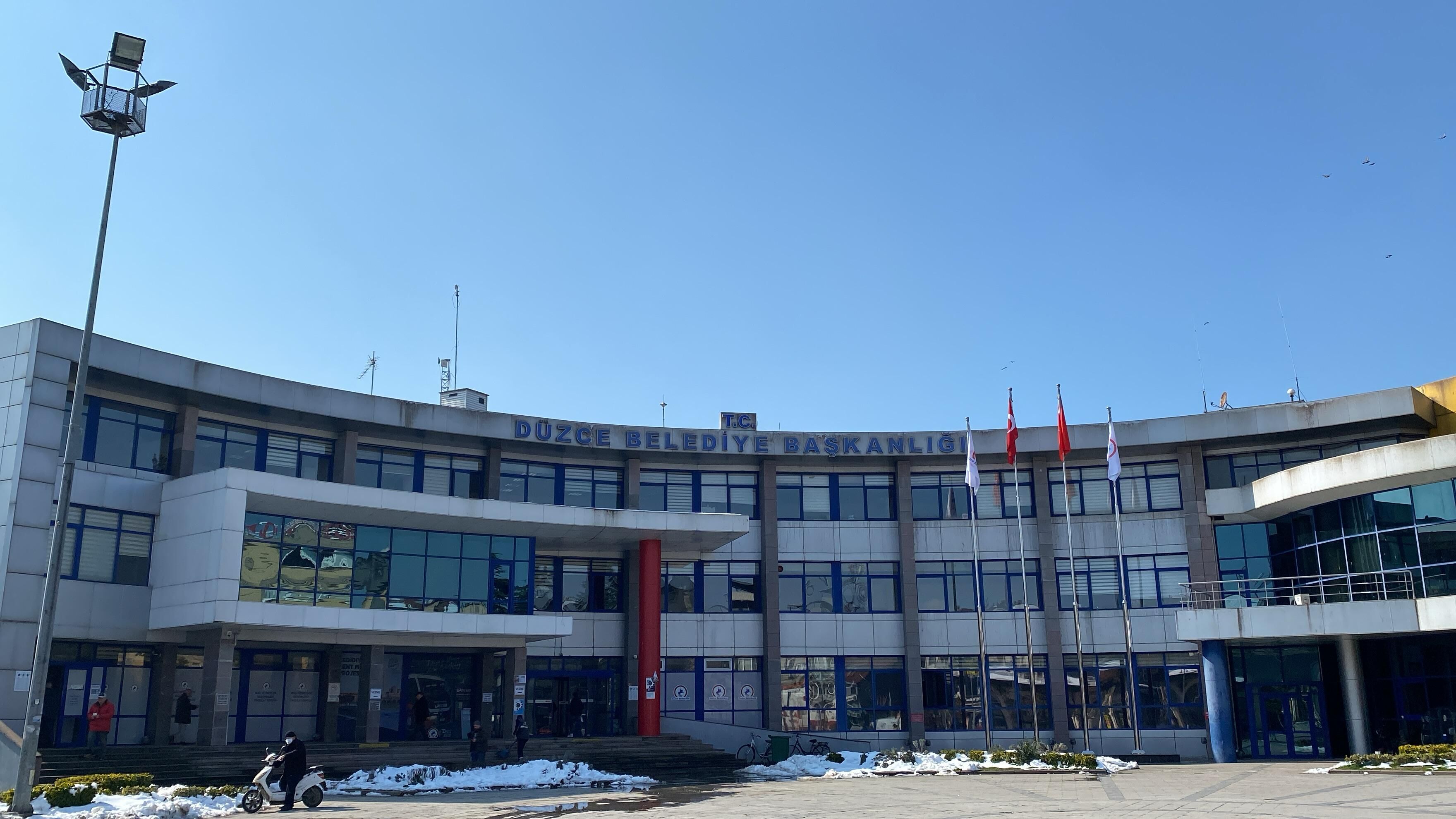 Beledi̇ye Bi̇nasi-1