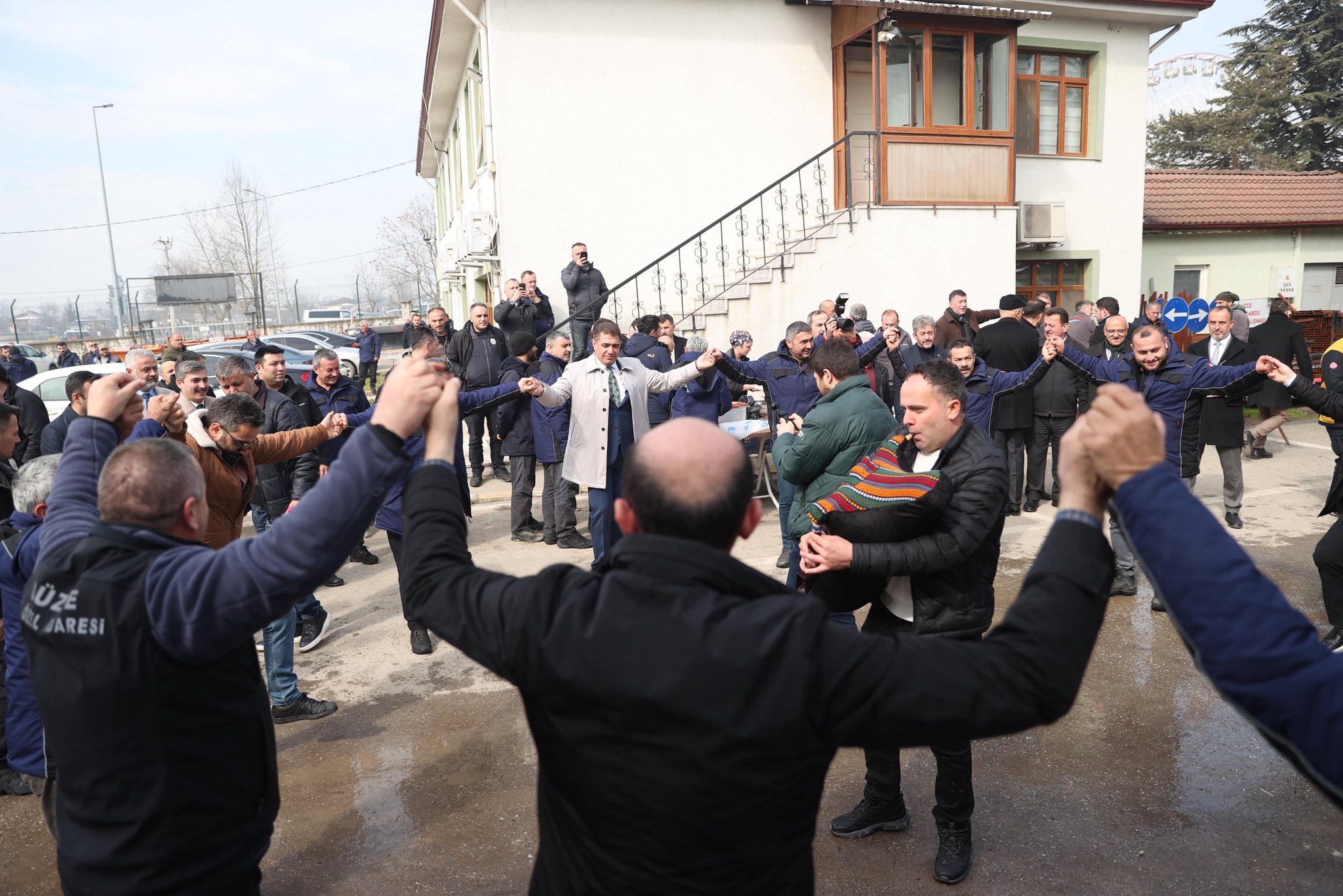 Gk0 B Q0T W Y A A0 Sh0