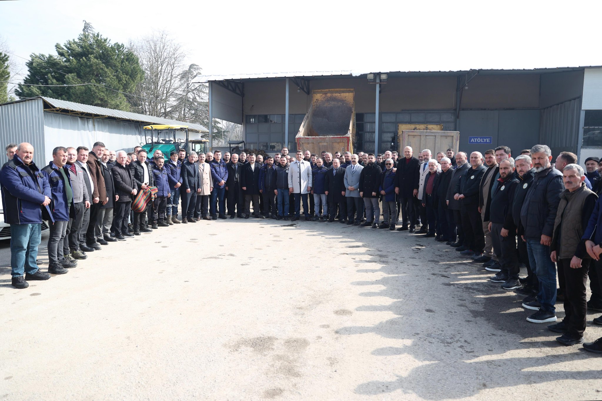 Gk0 B Q2I W Y A Ave4A