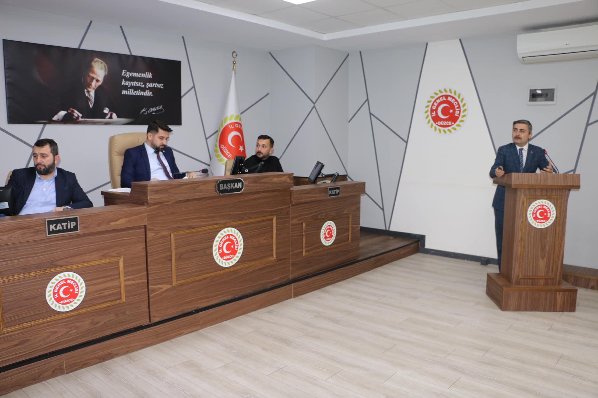 474870561 1298927878075706 1891001662847792999 N