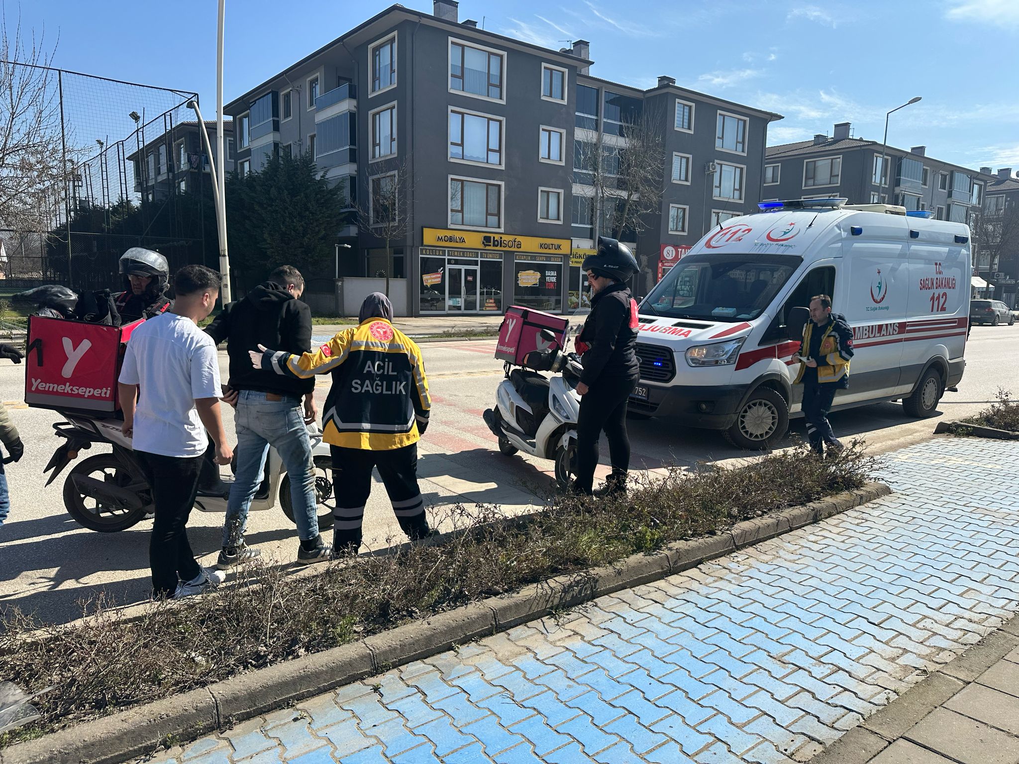 A A 20250306 37257132 37257130 D U Z C E D E O T O M O B I L L E C A R P I S A N M O T O S I K L E T I N S U R U C U S U Y A R A L A N D I