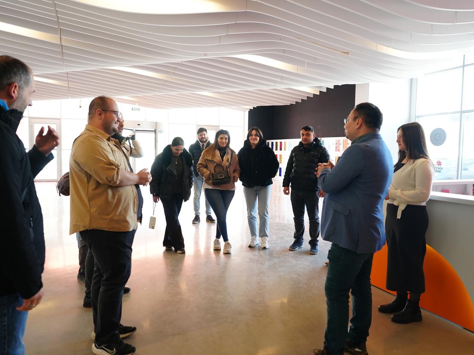 Bi̇li̇m Merkezi̇ (6)-1