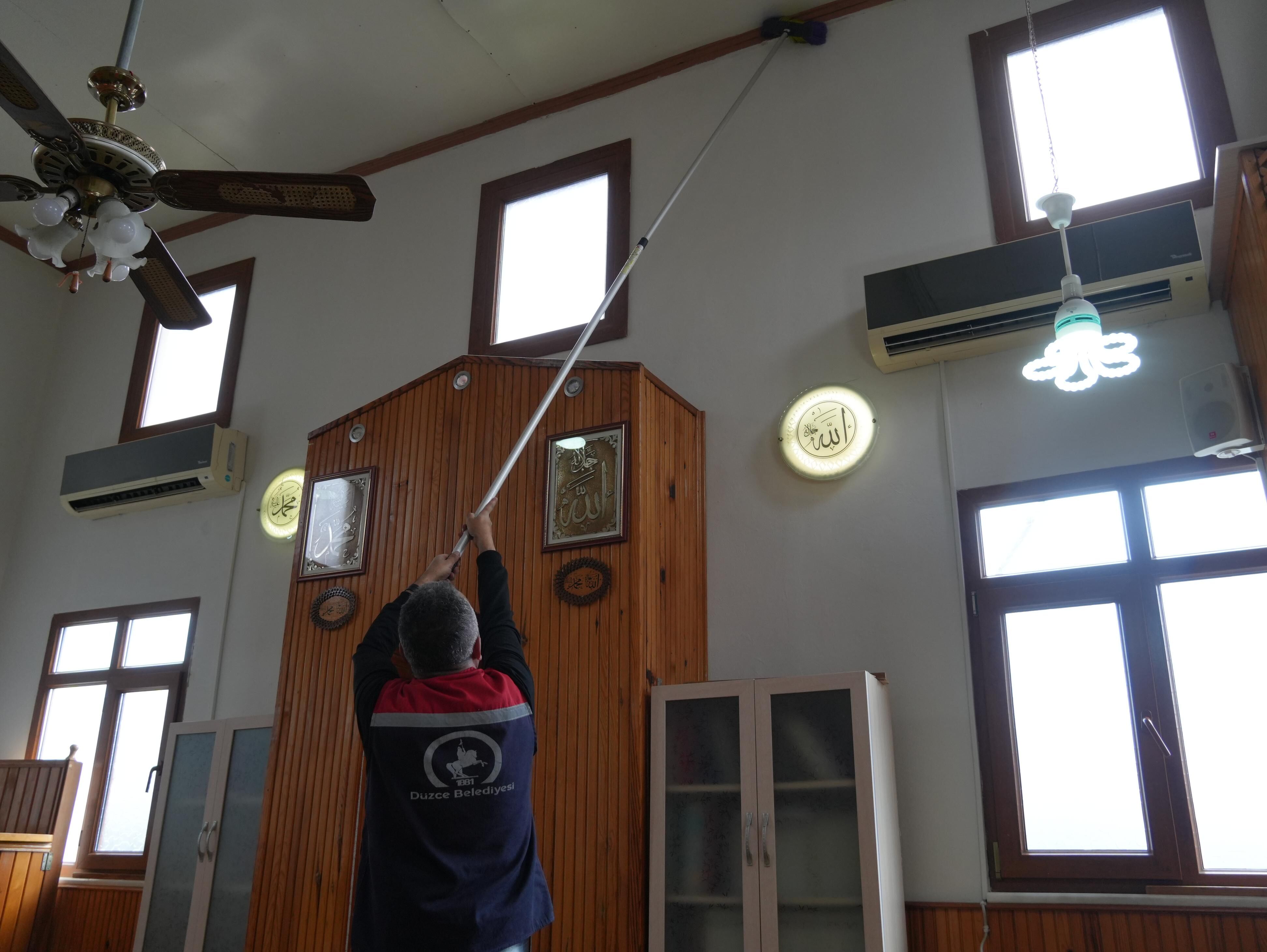 Cami Temizliği (6)-1