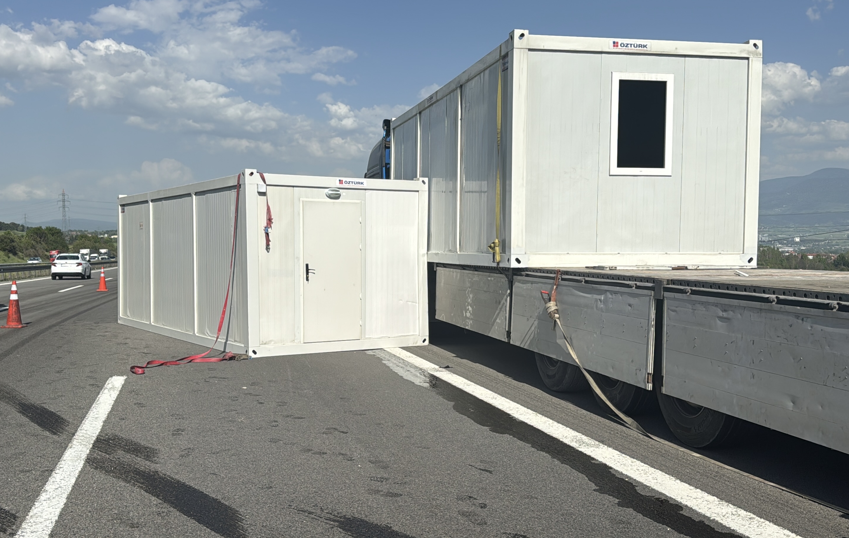 A A 20250523 38059364 38059358 A N A D O L U O T O Y O L U N U N B O L U K E S I M I N D E K I Z I N C I R L E M E K A Z A U L A S I M I N A K S A M A S I N A Y O L A C T I