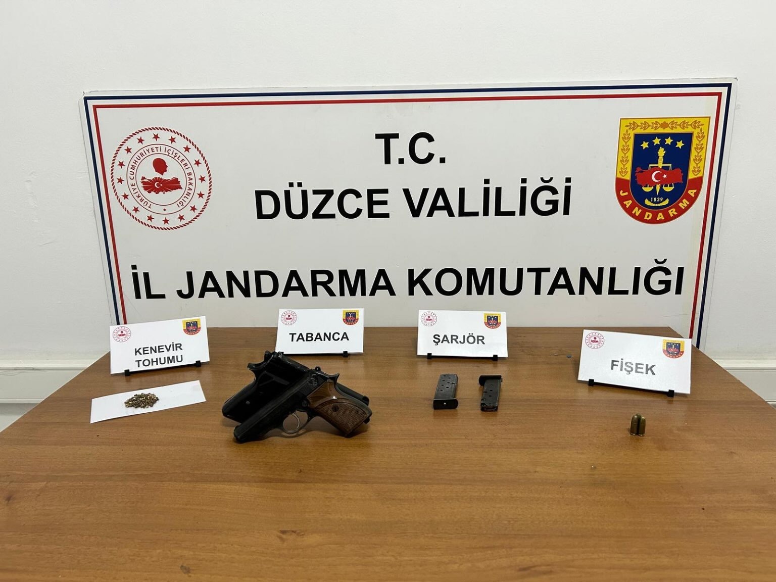 2B727Cae 5D56 4745 91B4 B3Cf30F281A6