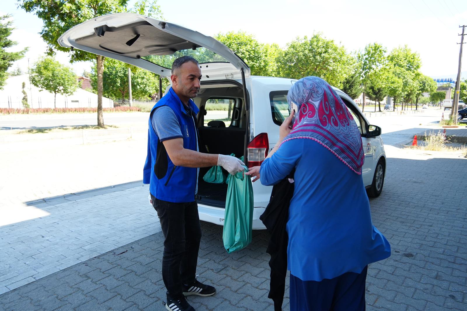 Kurban Eti̇ Dağitim Arşi̇v (3)