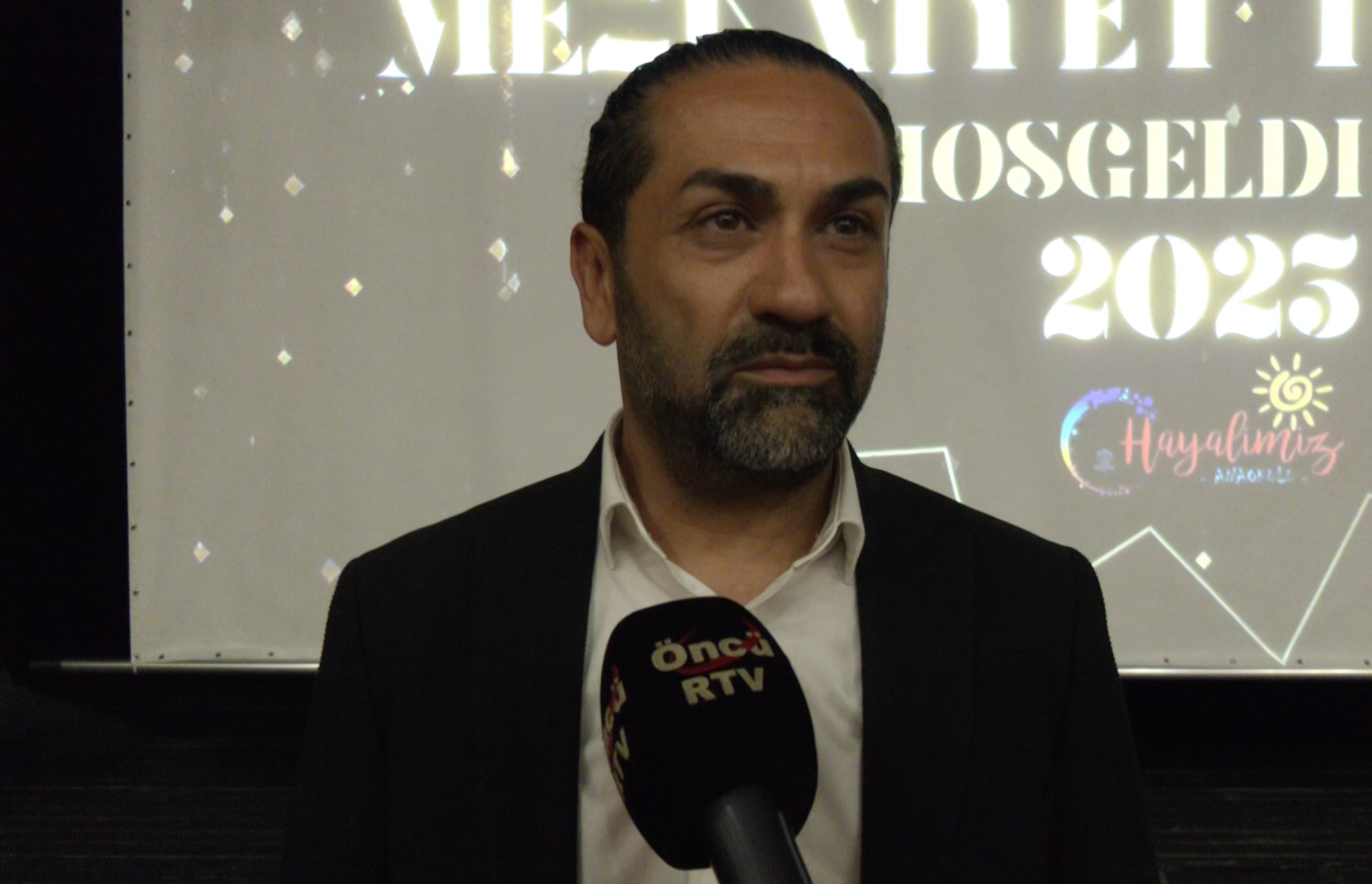 Müzi̇k Öğretmeni̇ Onur Koçak
