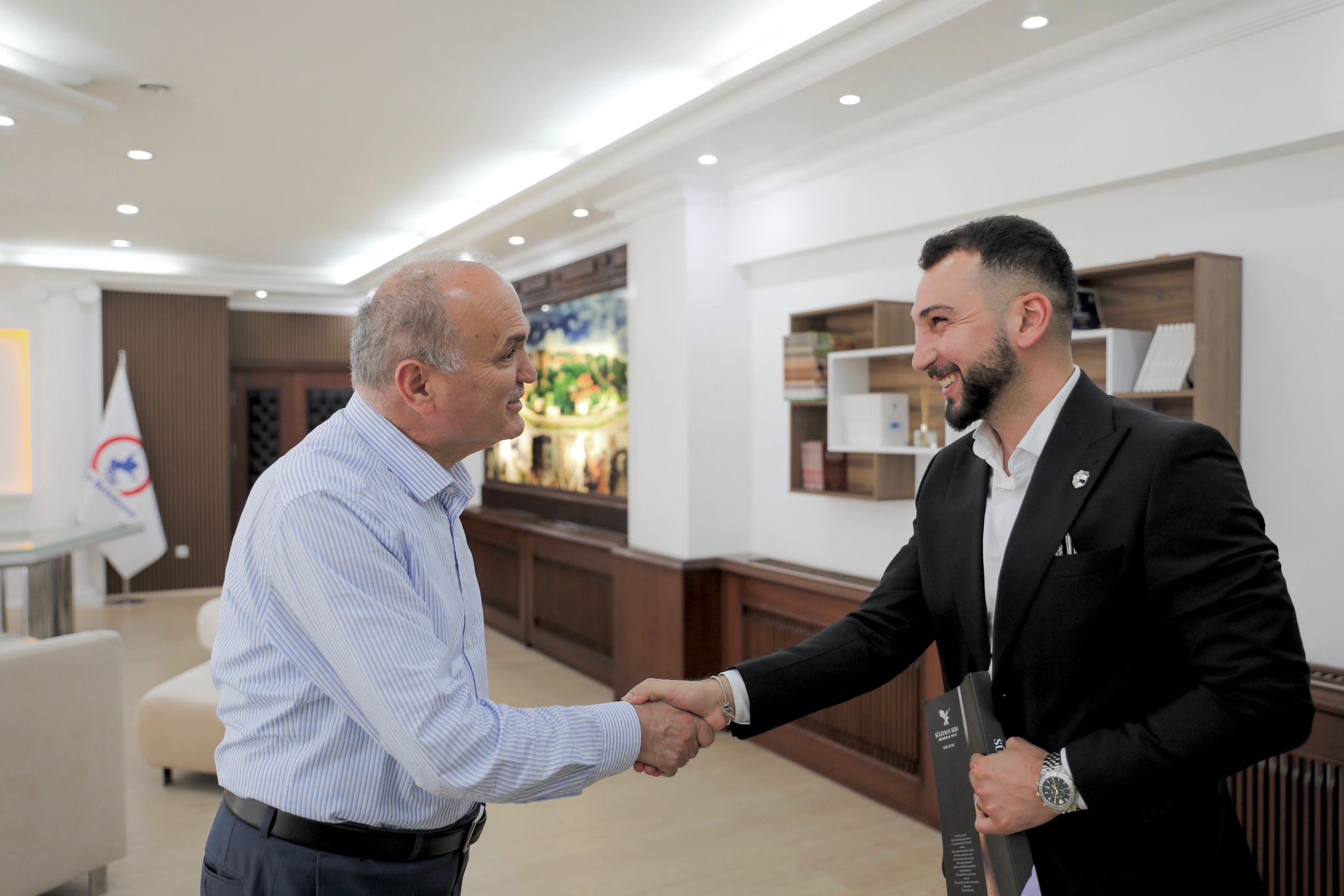 7D804Bc8 4Aa6 4D47 944E 58B00Ad8E970