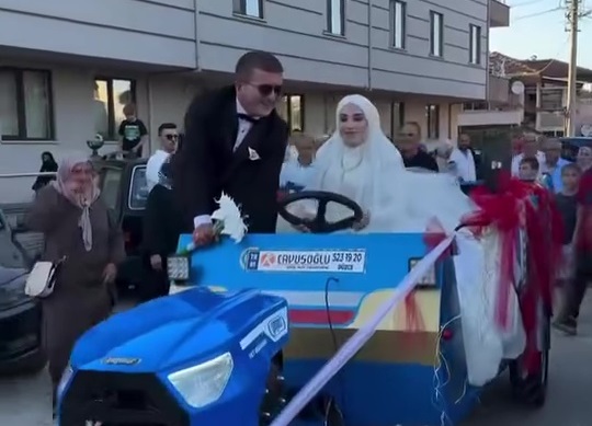 12025 08 11 13H27M20S838