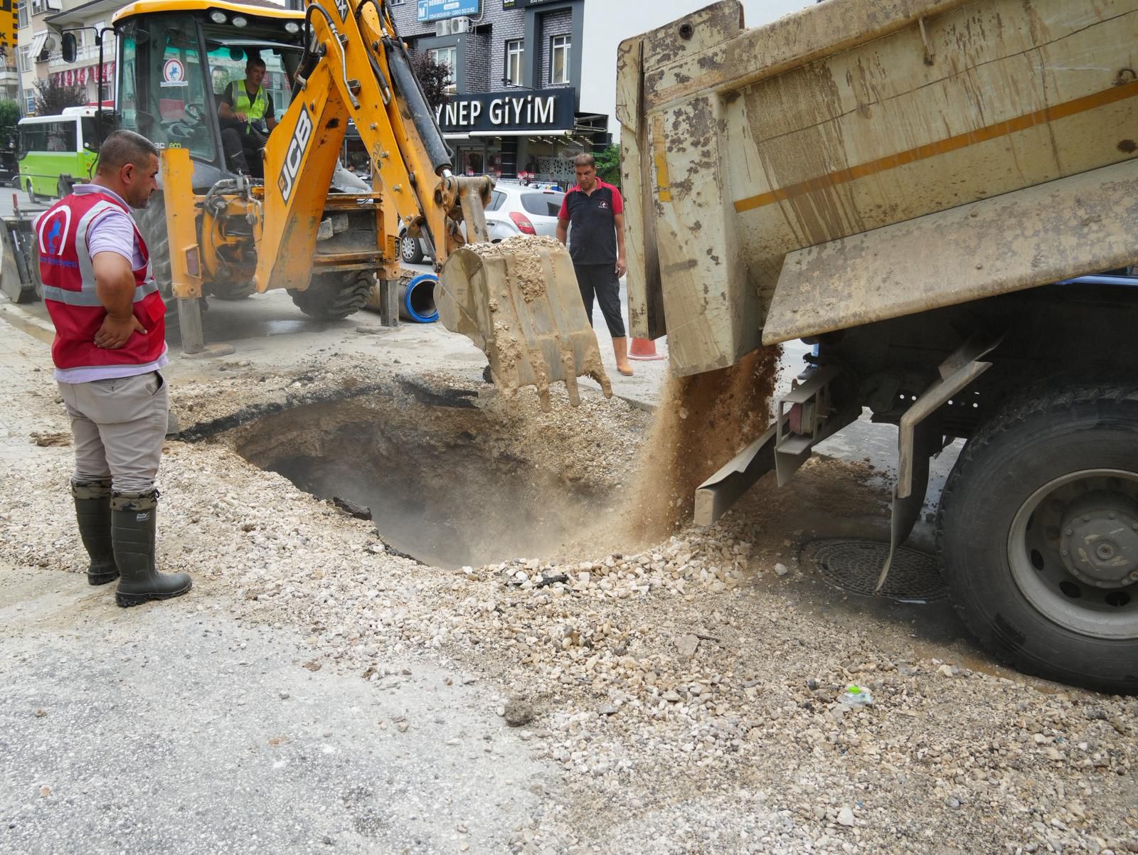 9C6B4663 1803 4740 8B6C 85097F9E35A3