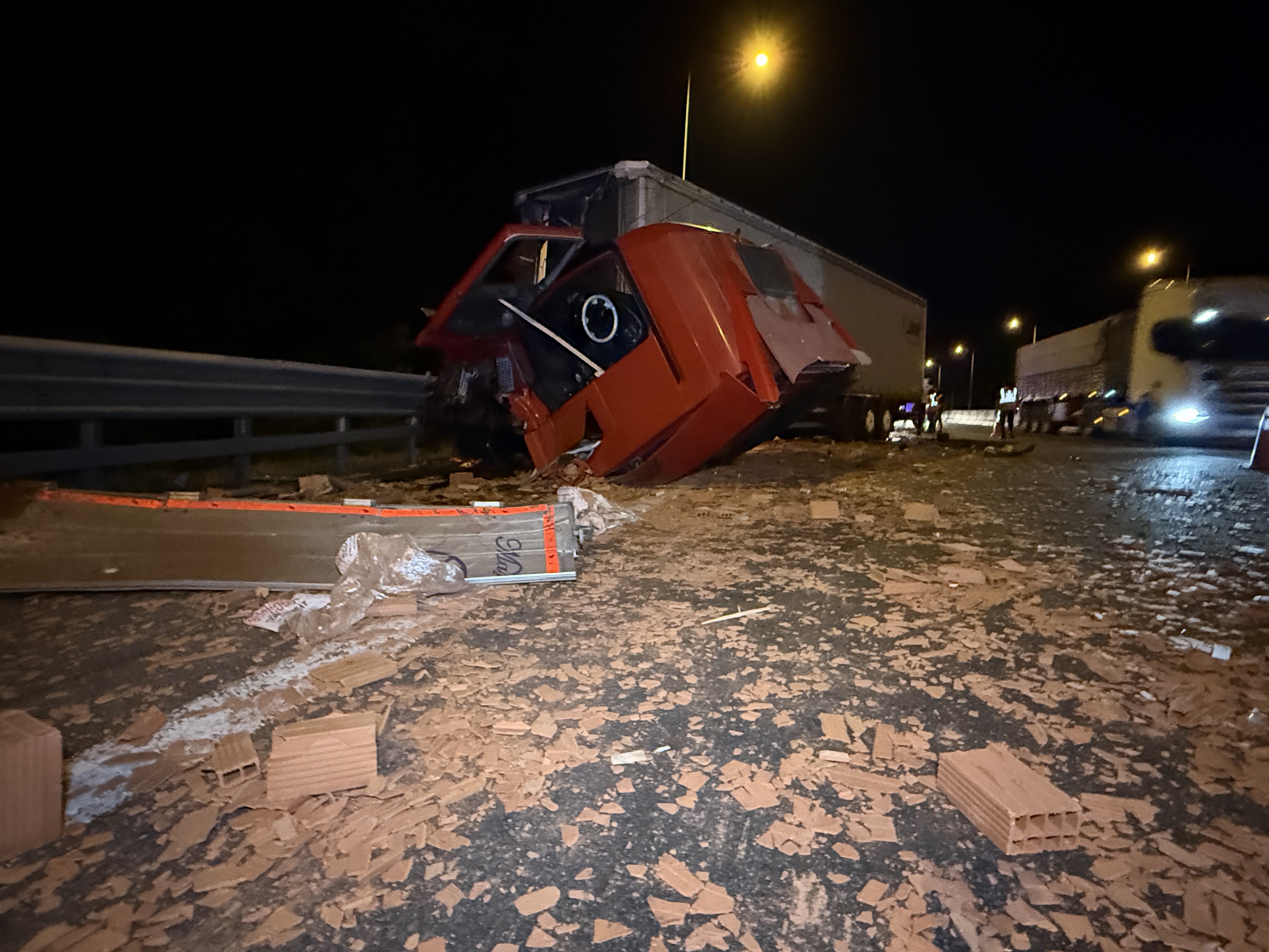 A A 20250806 38762585 38762579 A N A D O L U O T O Y O L U N U N B O L U D A G I G E C I S I N D E D E V R I L E N T I R U L A S I M I A K S A T T I