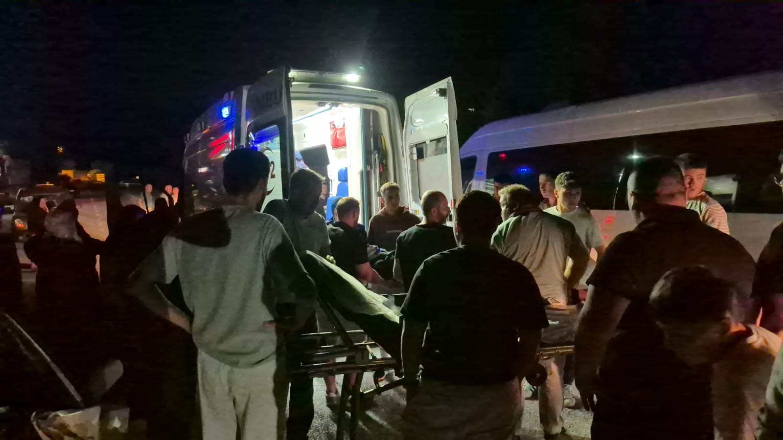 A A 20250817 38856114 38856112 D U Z C E D E O T O M O B I L I L E T A R I M A R A C I N I N C A R P I S T I G I K A Z A D A 3 K I S I Y A R A L A N D I