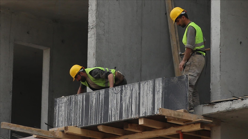 Thumbs B C 04E0Ec1F73C5D52D3B60F75E84Ac4207