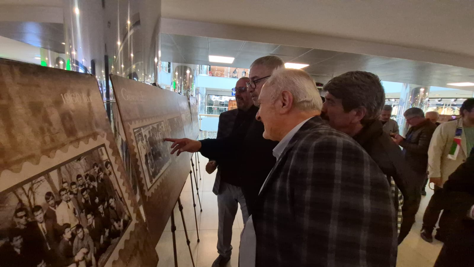 1A895516 10Ac 4Ebe A437 A667Adc39545