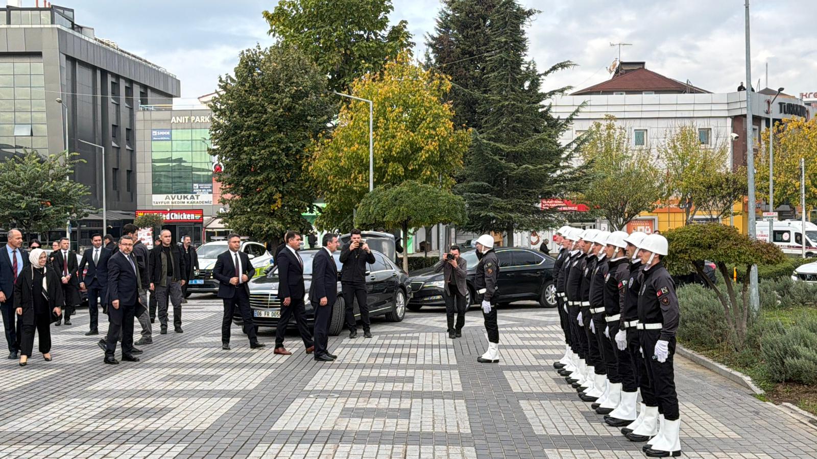 6Ba8B6F5 88F9 4180 8475 1794Aa1Fb9Fc