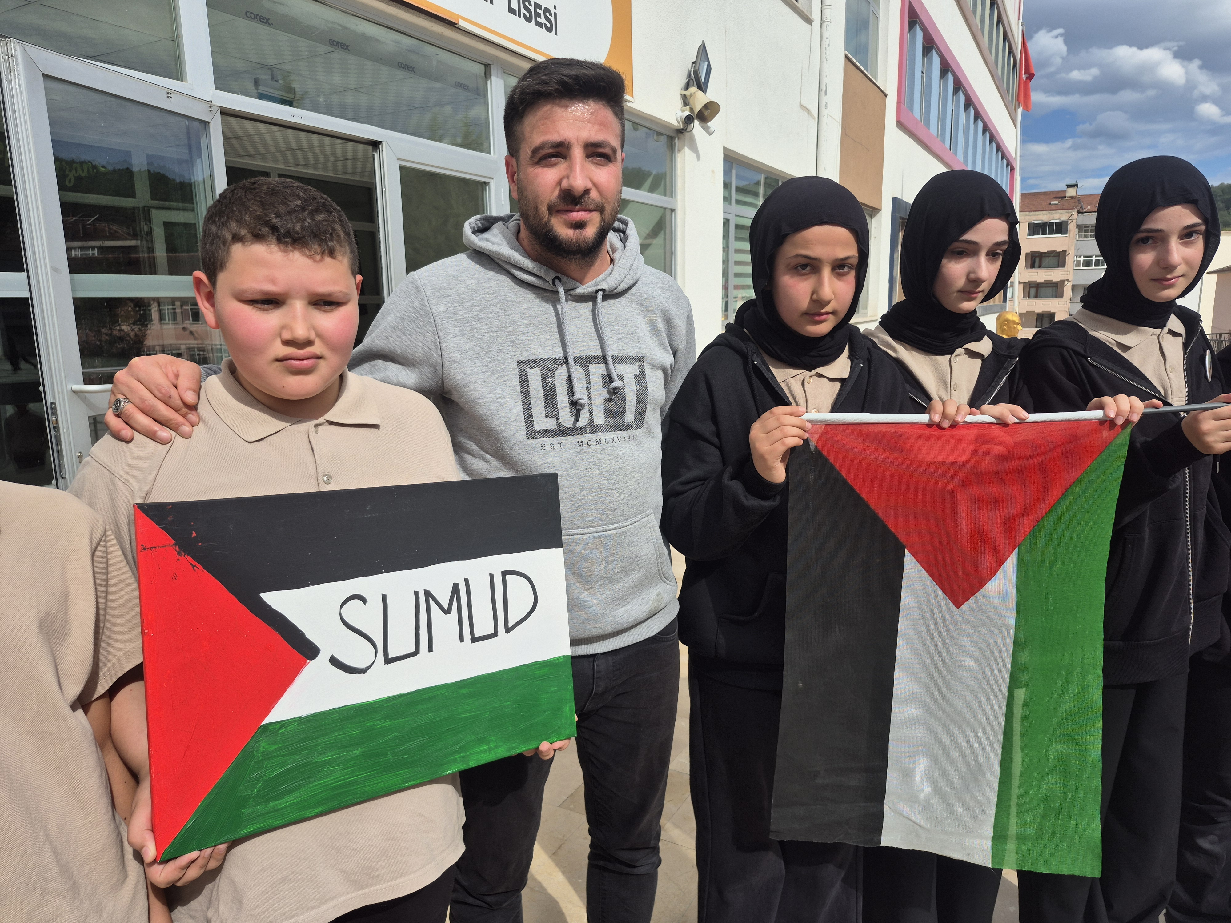 A A 20251003 39302399 39302398 D U Z C E D E O G R E N C I L E R D E N K U R E S E L S U M U D F I L O S U N A G A Z Z E K O R E O G R A F I L I D E S T E K