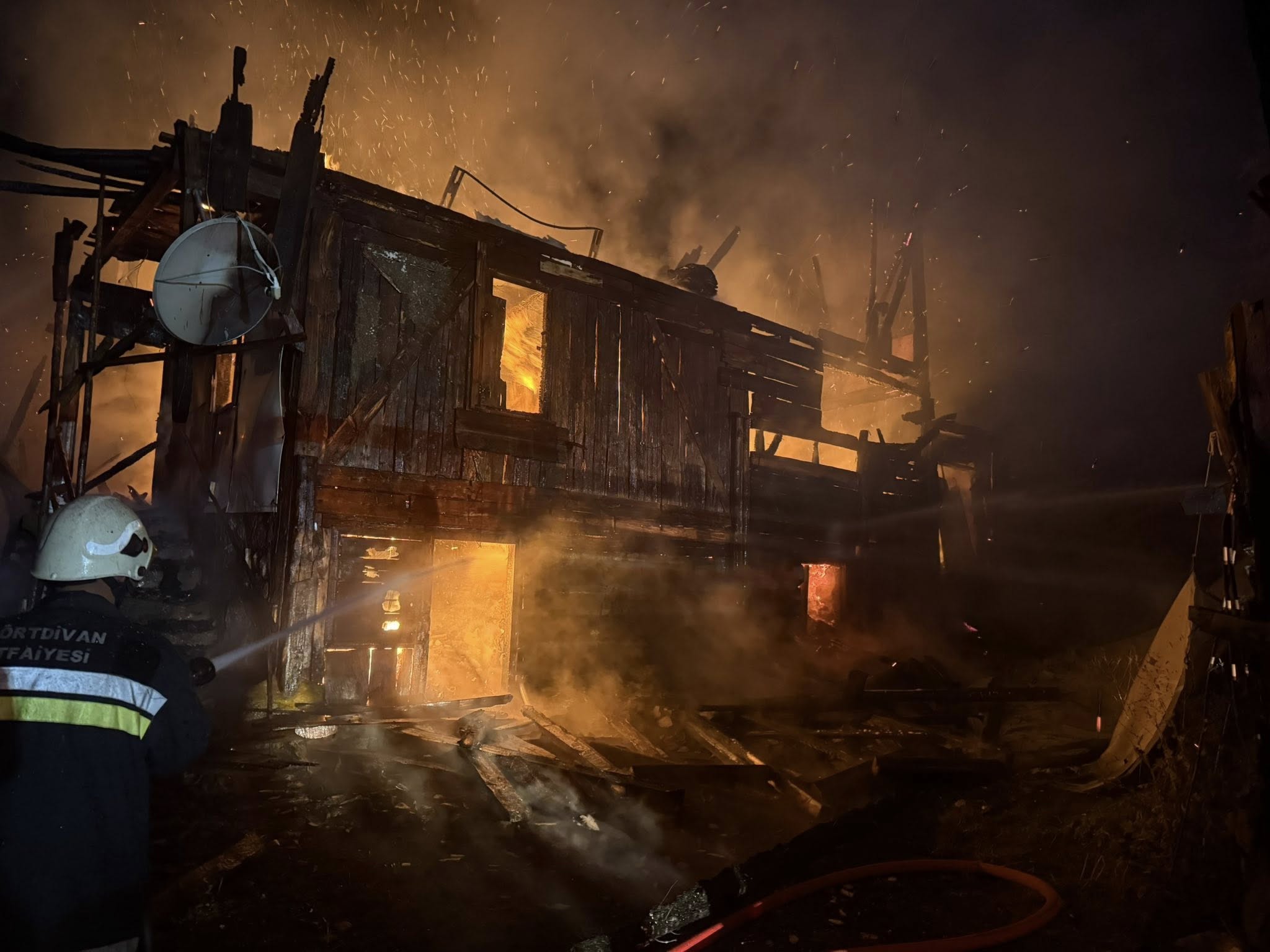 A A 20251011 39374801 39374797 B O L U D A A H S A P E V Y A N D I