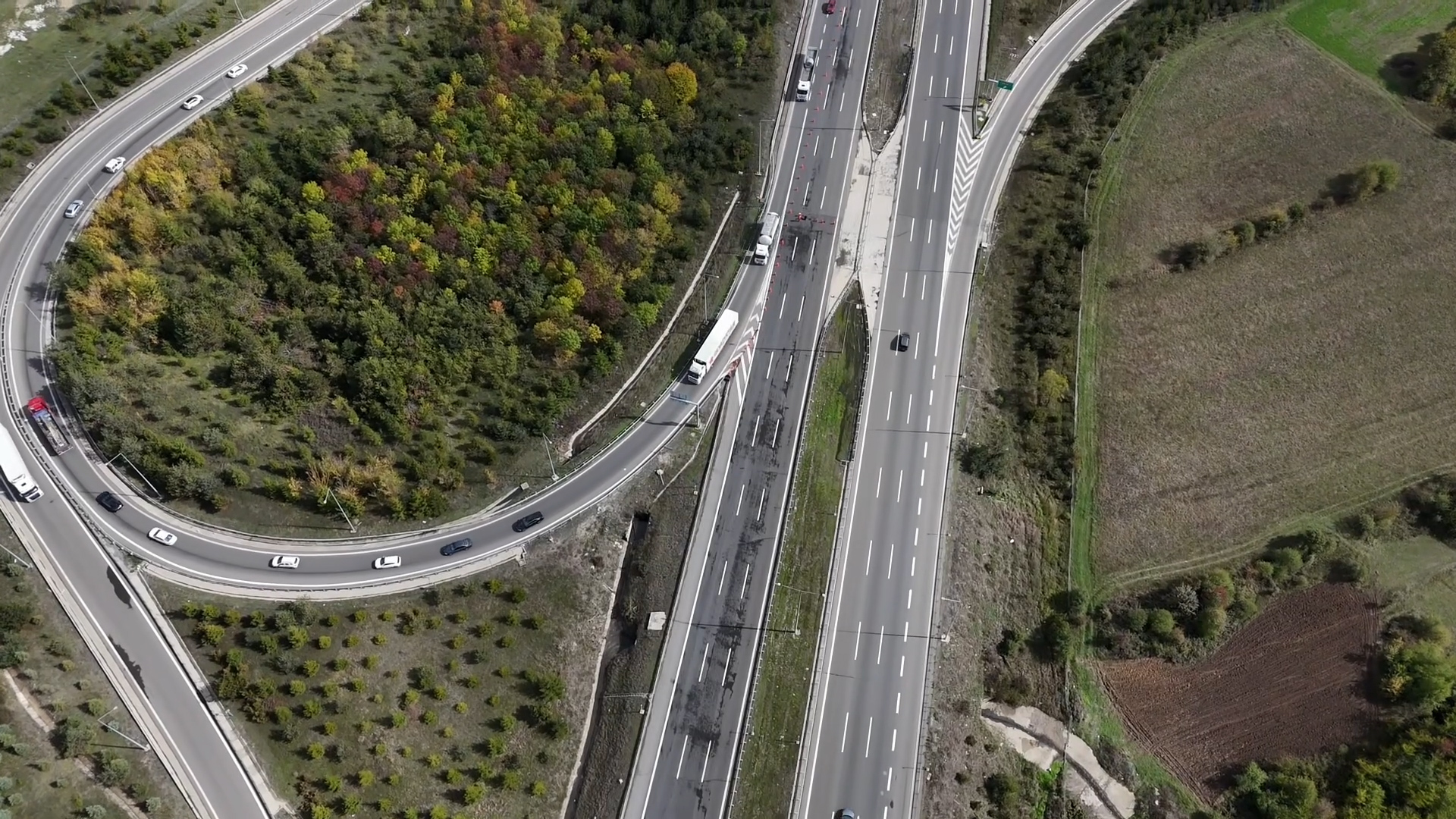 A A 20251013 39399834 39399833 B O L U D A G I T U N E L I I S T A N B U L Y O N U 31 E K I M E K A D A R G U N D E 5 S A A T K A P A T I L A C A K