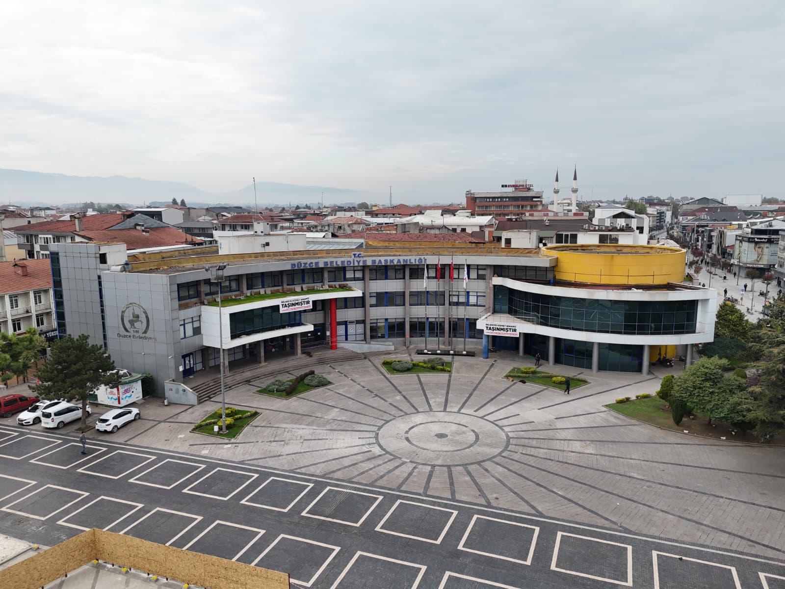 Cedidiye Kent Meydanı (6)-1