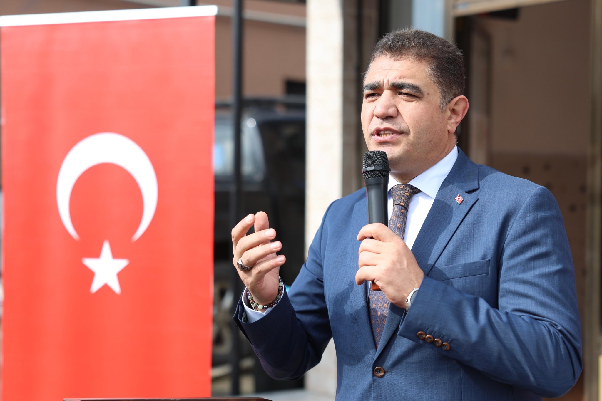 G4 Bb Q5Y Xw A Ao 1I