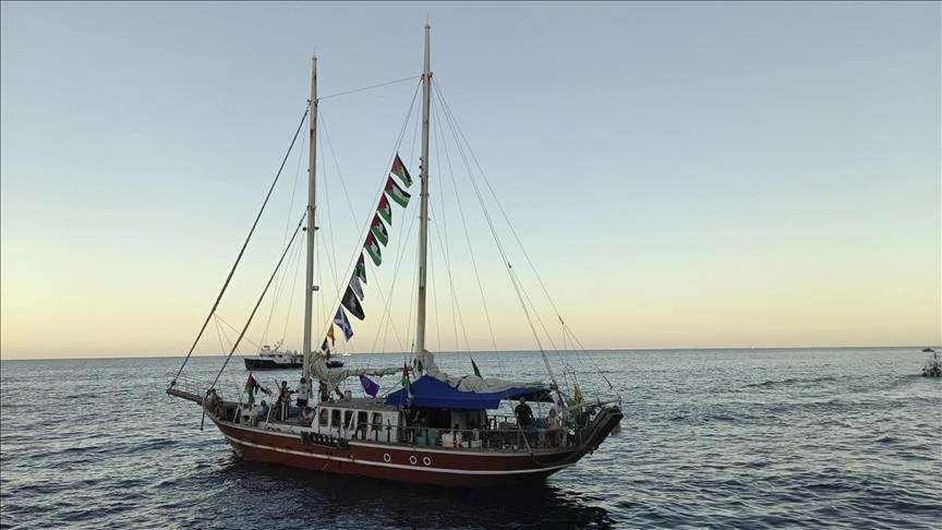 Thumbs B C 5360619A0Ba4F062D9A7Aedc9F9C0802