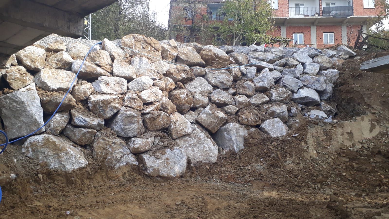 0121D93F 05C0 42Ac 8634 Ab721282732E