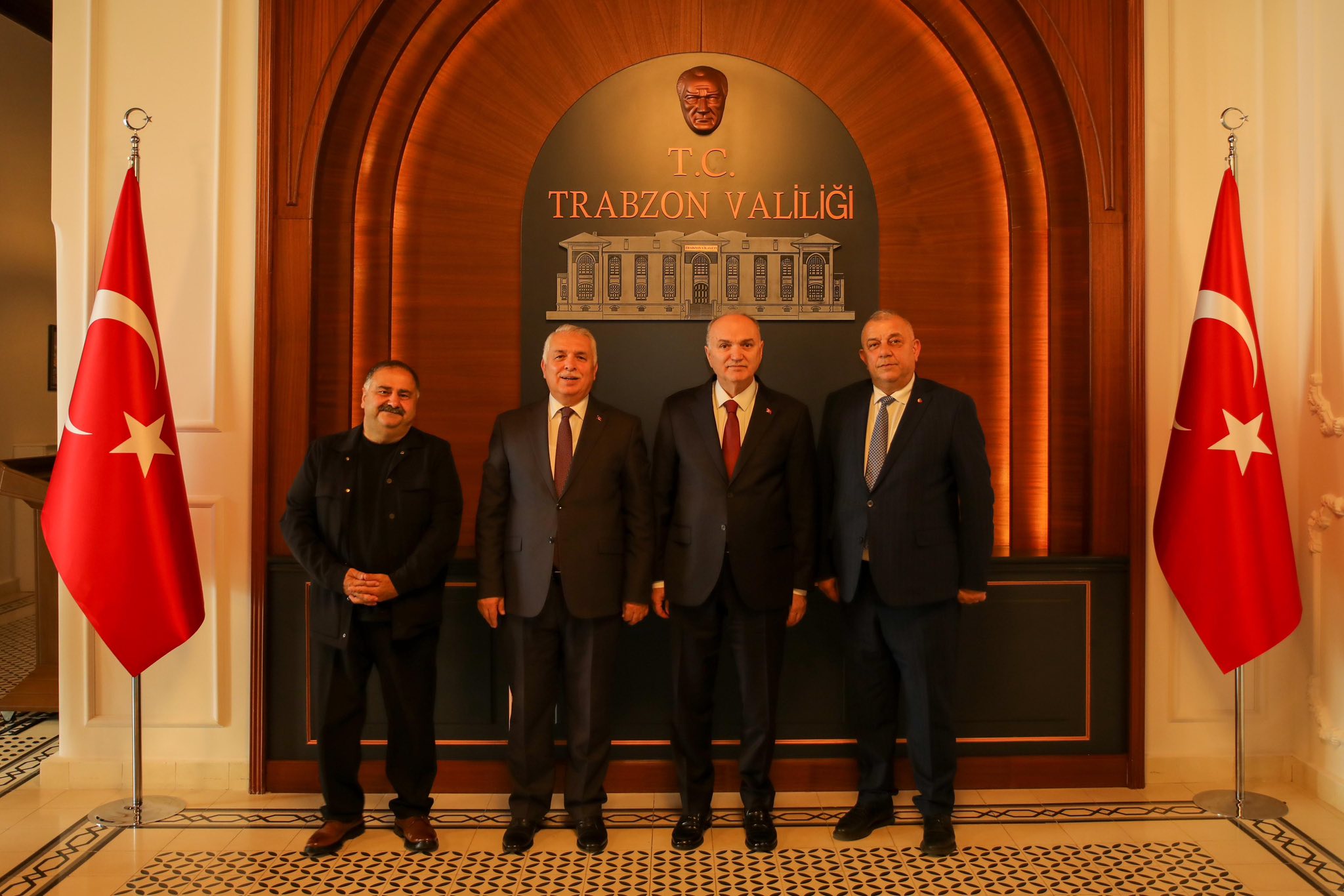 577572483 1373919130765453 1403594496872161066 N