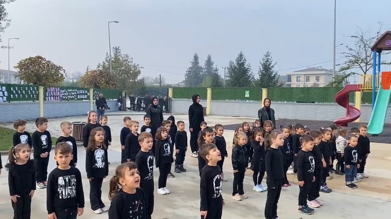 Ff5D80E3 265B 49F0 813F 8Bdbb2E2F180