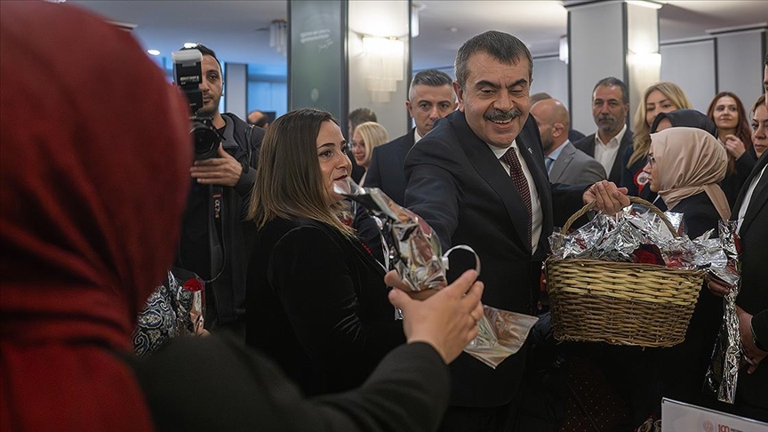 Thumbs B C 0Ee58C204595702927B25A37801Aff7F