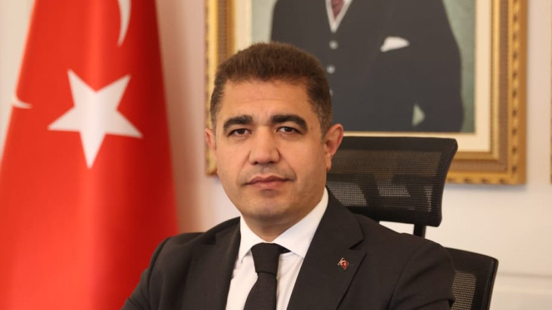 Vali Aslan 1744111515