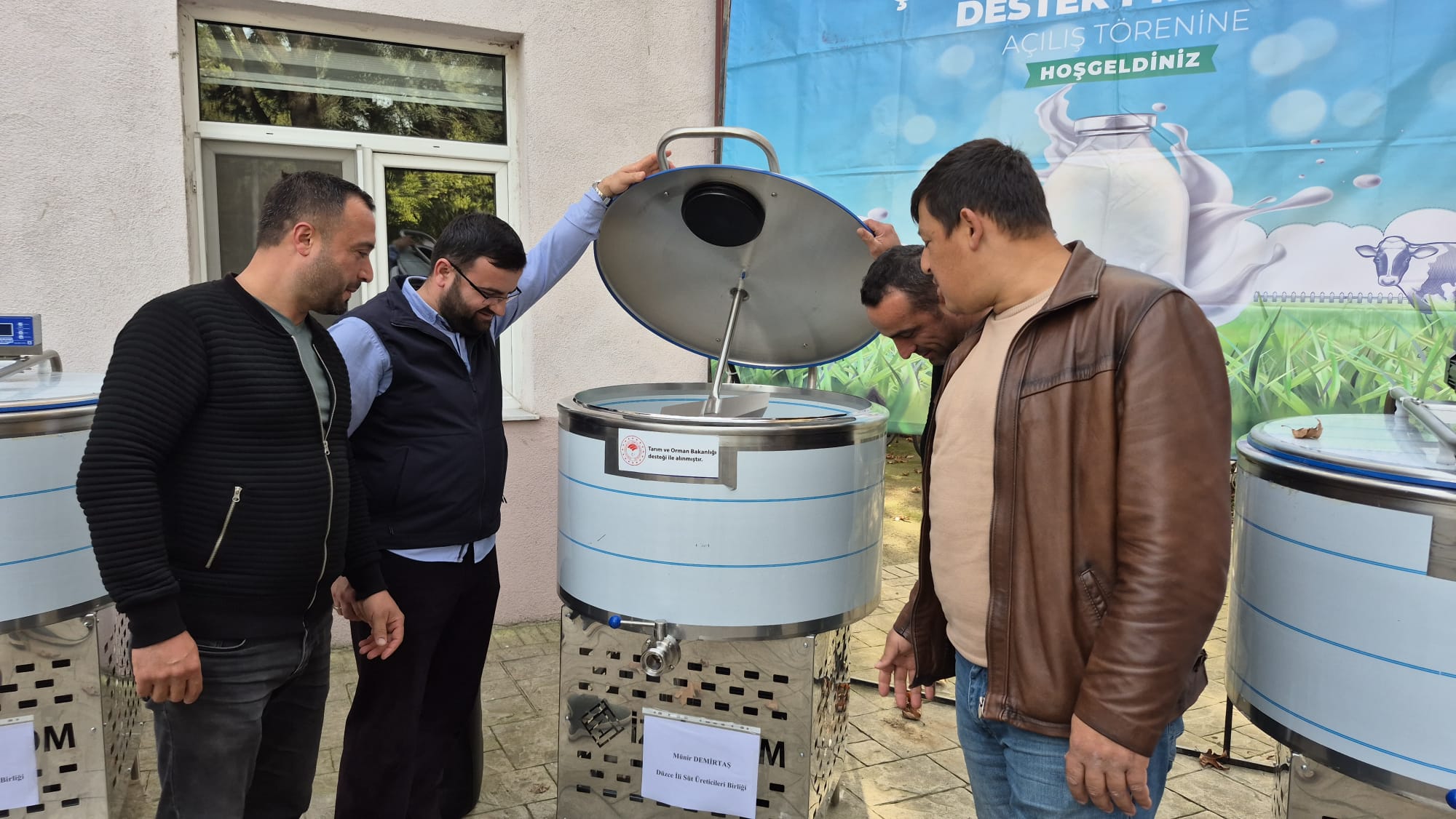 Whatsapp Image 2025 11 21 At 14.33.28 (1)