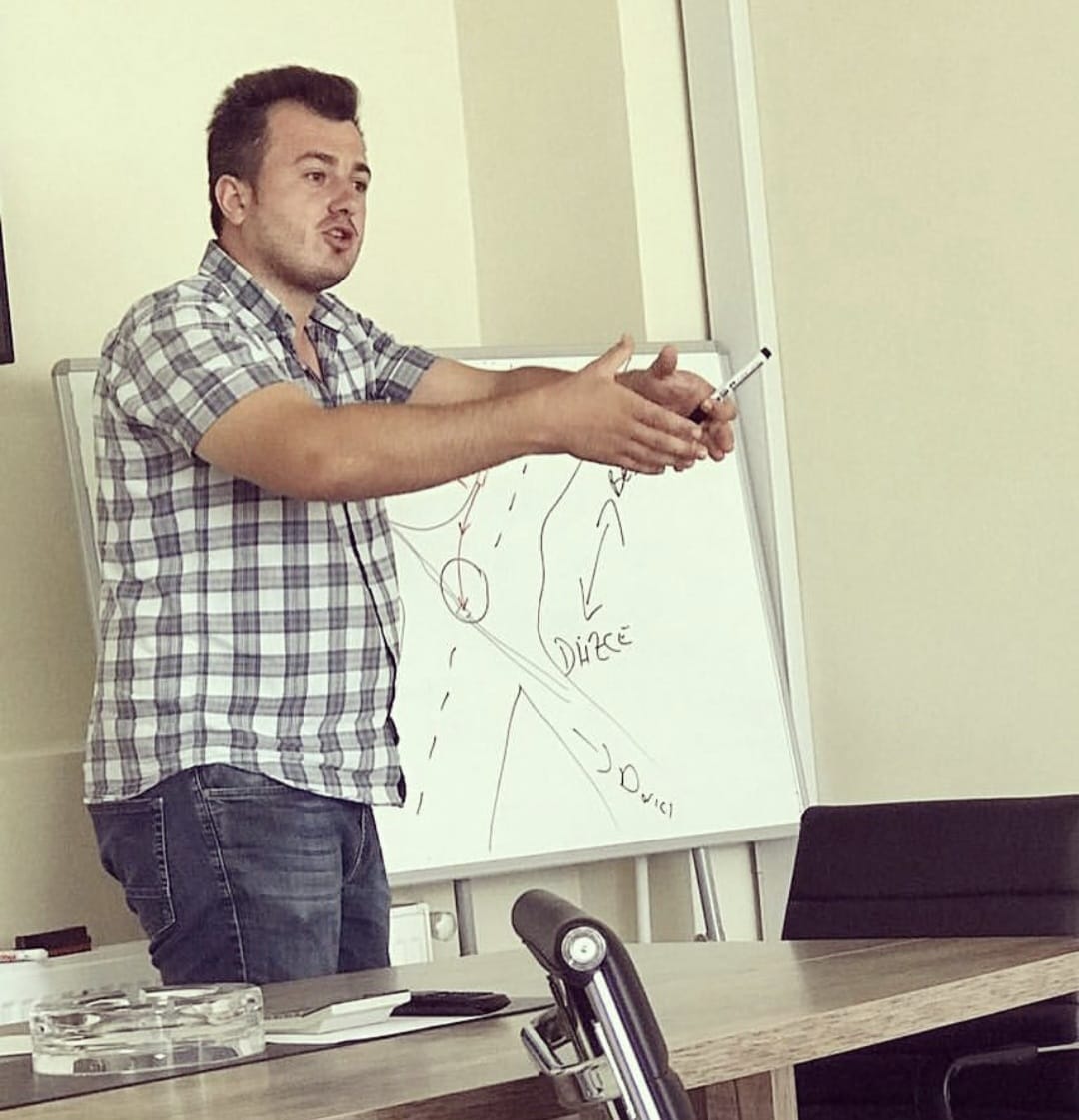 Whatsapp Image 2025 11 21 At 15.13.00