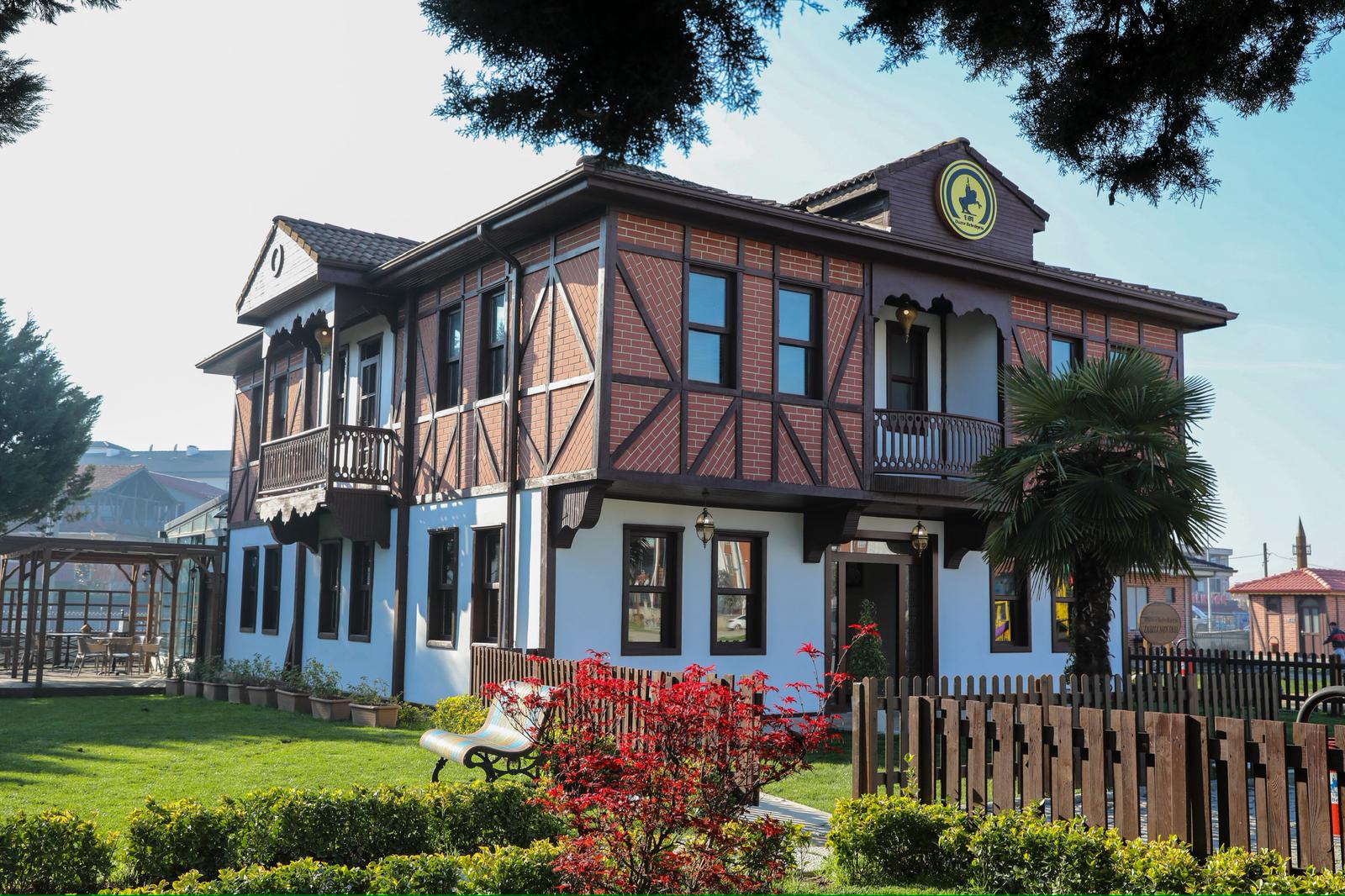 23 Nisan Kütüphanesi (7)