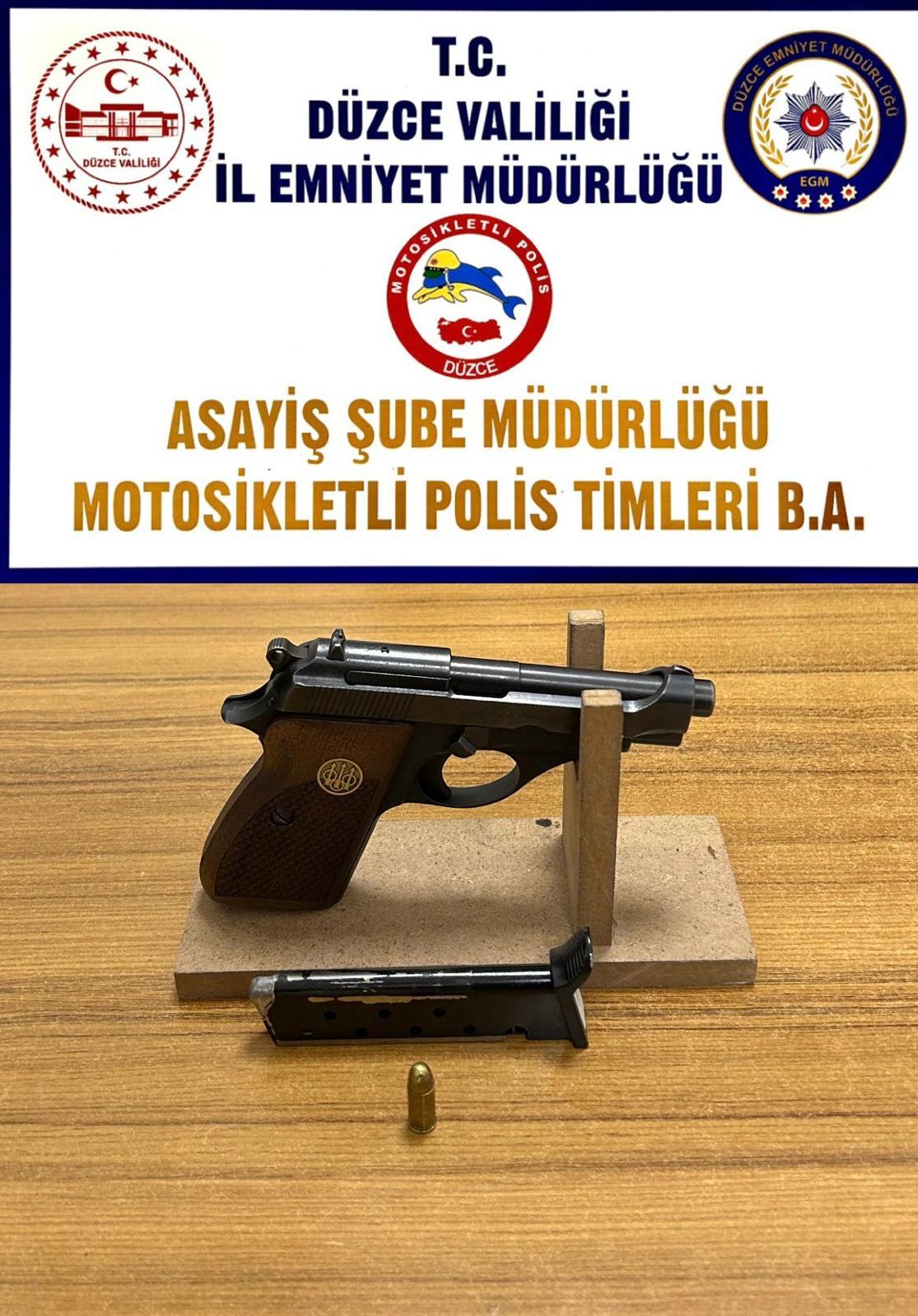 3C488144 C957 492D 86Ba 7D4Bc66220E8