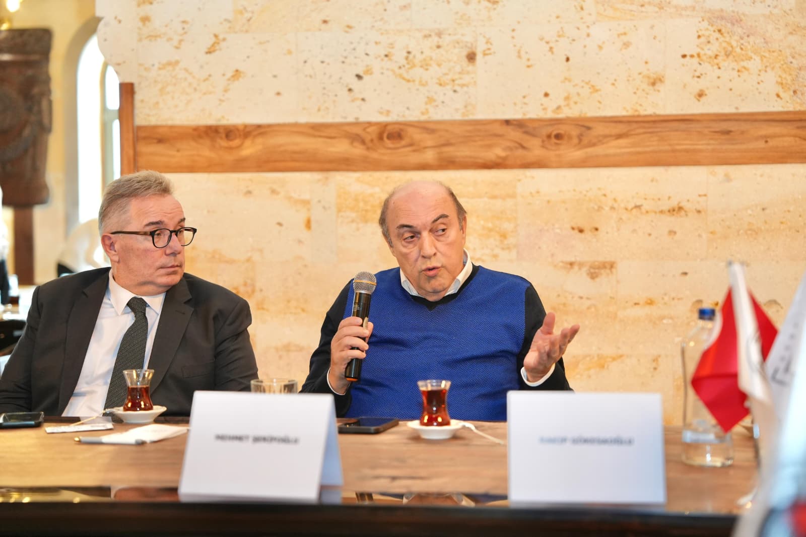 589729274 1295963802573383 458565395636169745 N