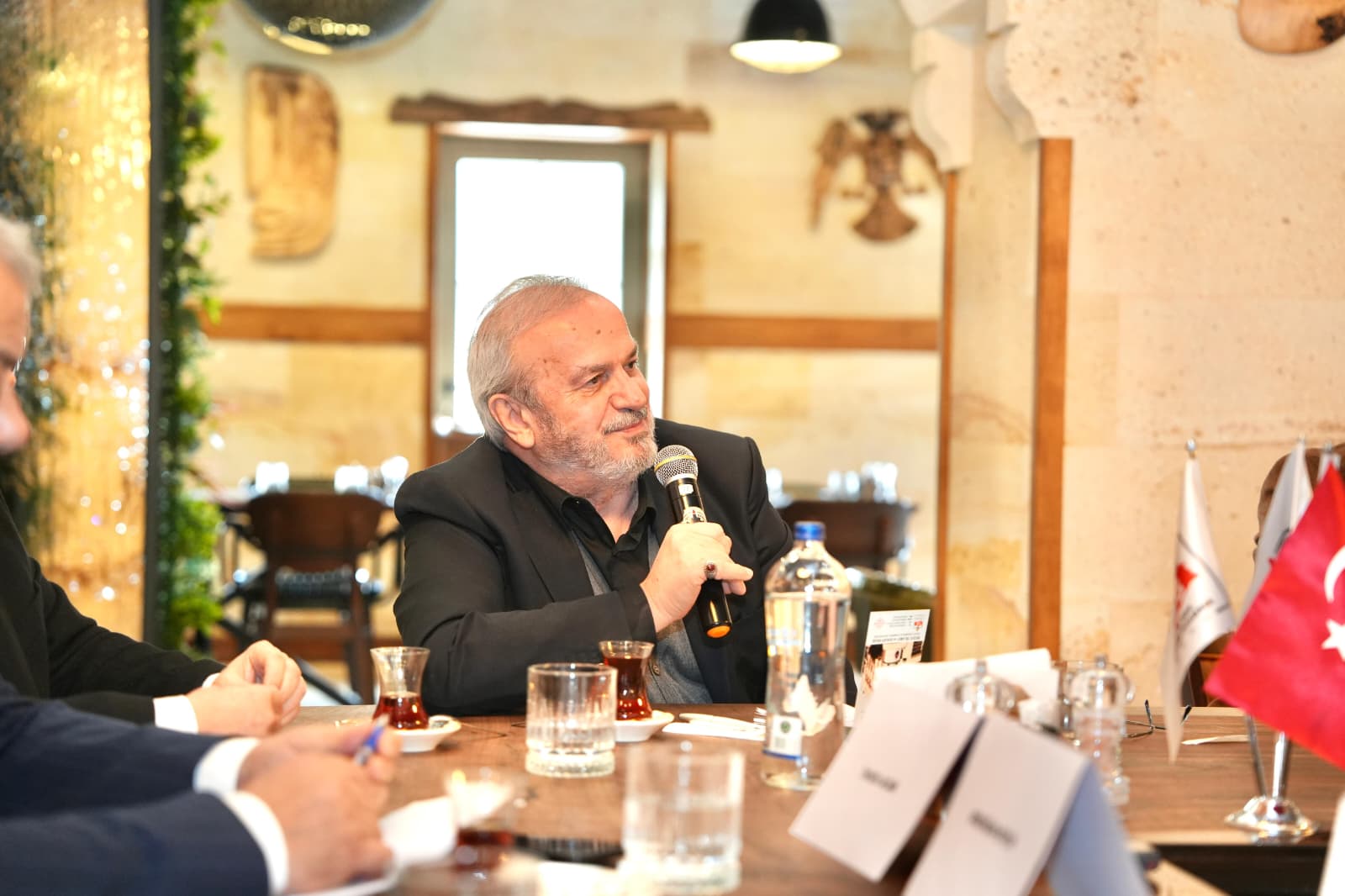 591740924 1295963812573382 8527906054818496691 N