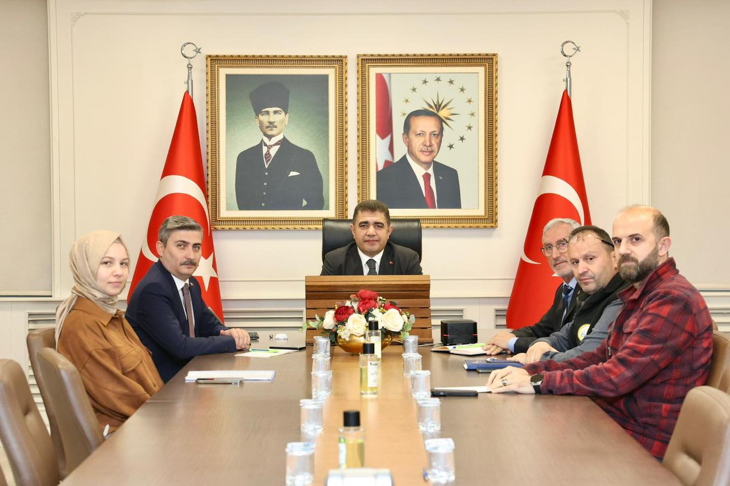 597598887 1254789956686329 4002014731259669106 N