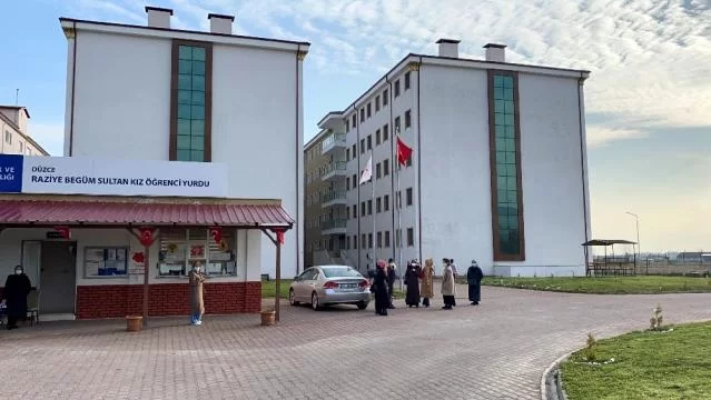 Razi̇ye Begüm Sultan