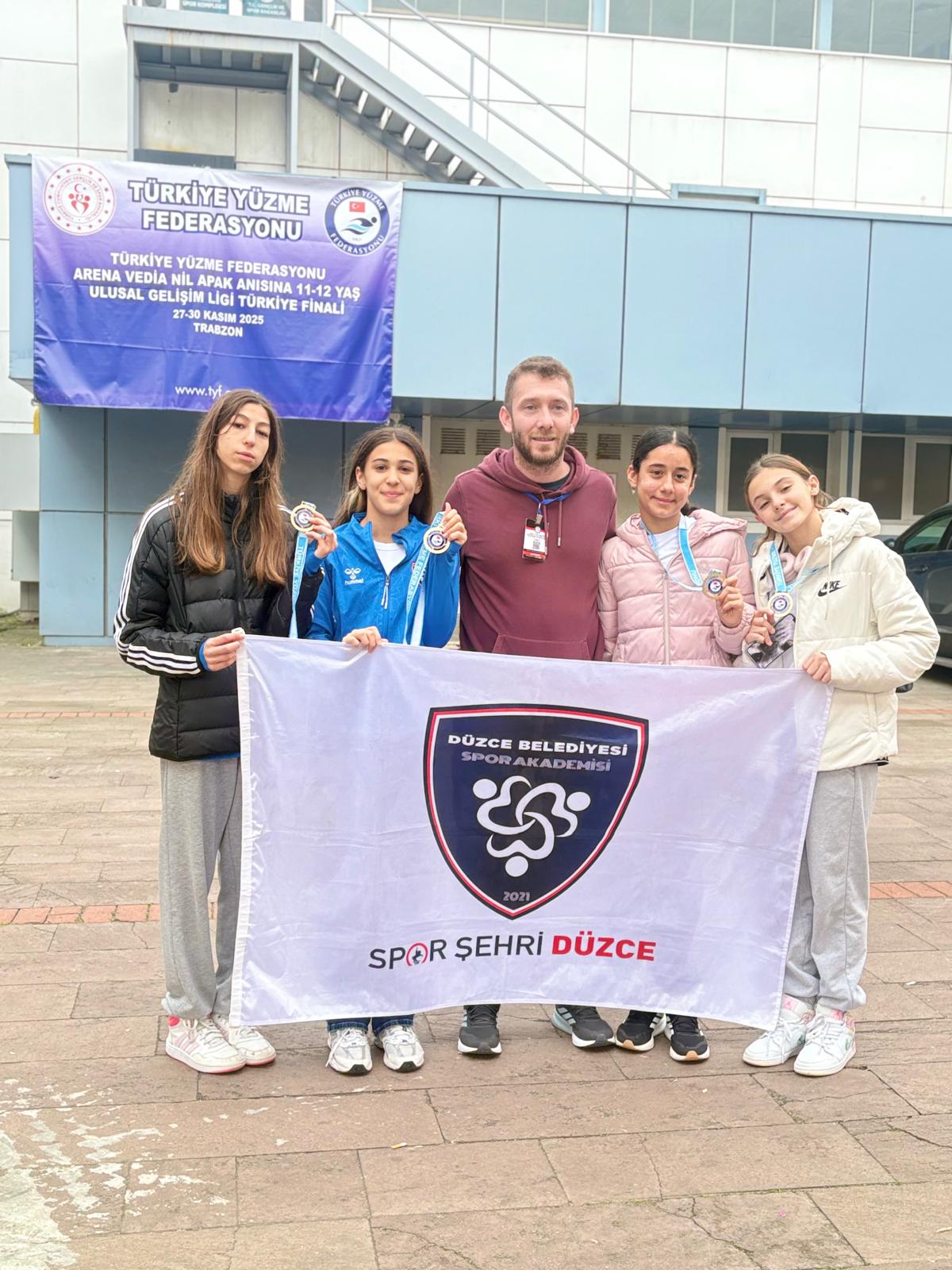 Spor Akademisi Yüzme Takımı (4)