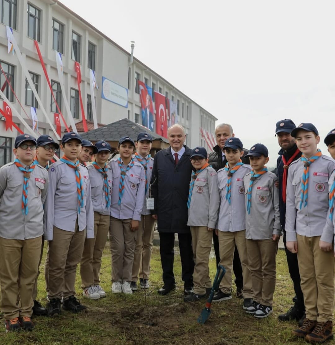 Whatsapp Image 2025 12 12 At 15.30.03-1