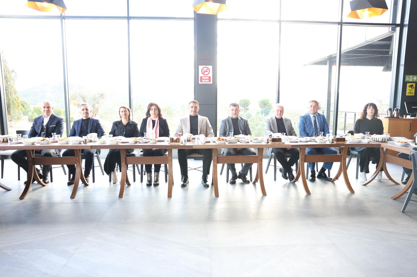 09Be731D 5B48 4815 Ae5A Ea08359Fd98D-1