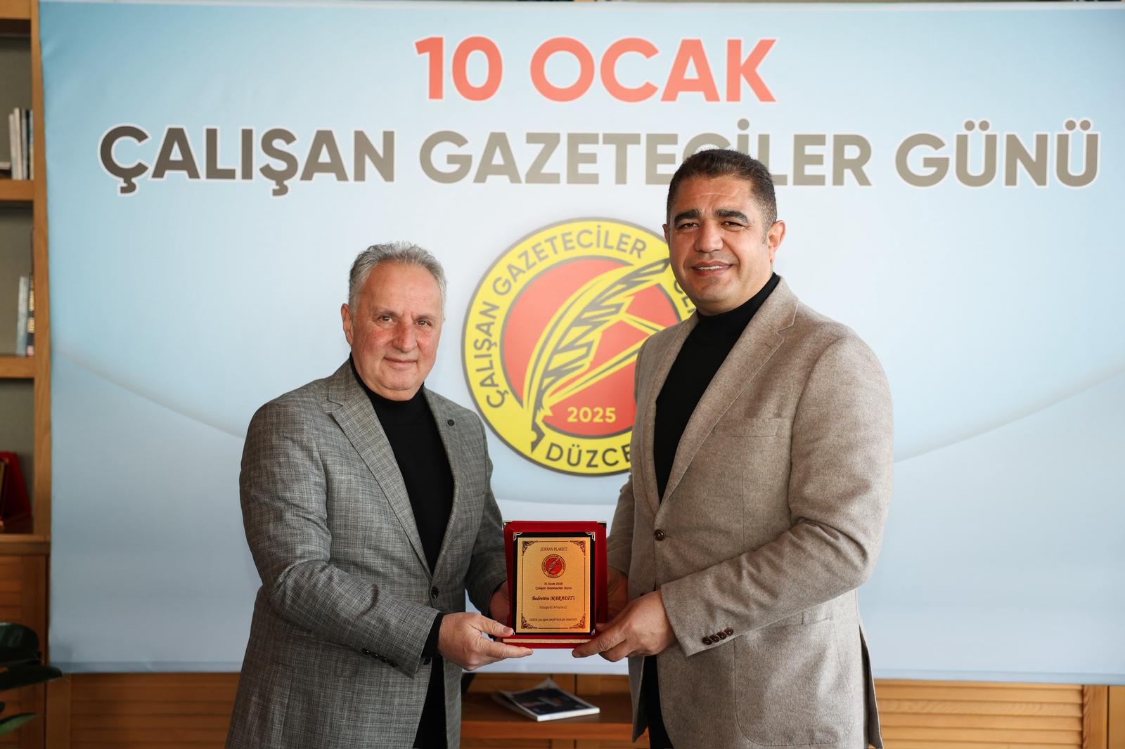 1E3089D1 5B49 4De3 Ad65 187E66Bce23C