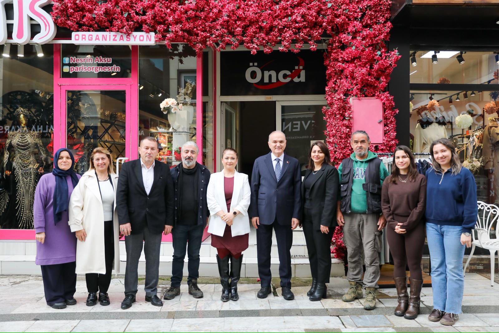 613804999 1420261729464526 496075775402826928 N